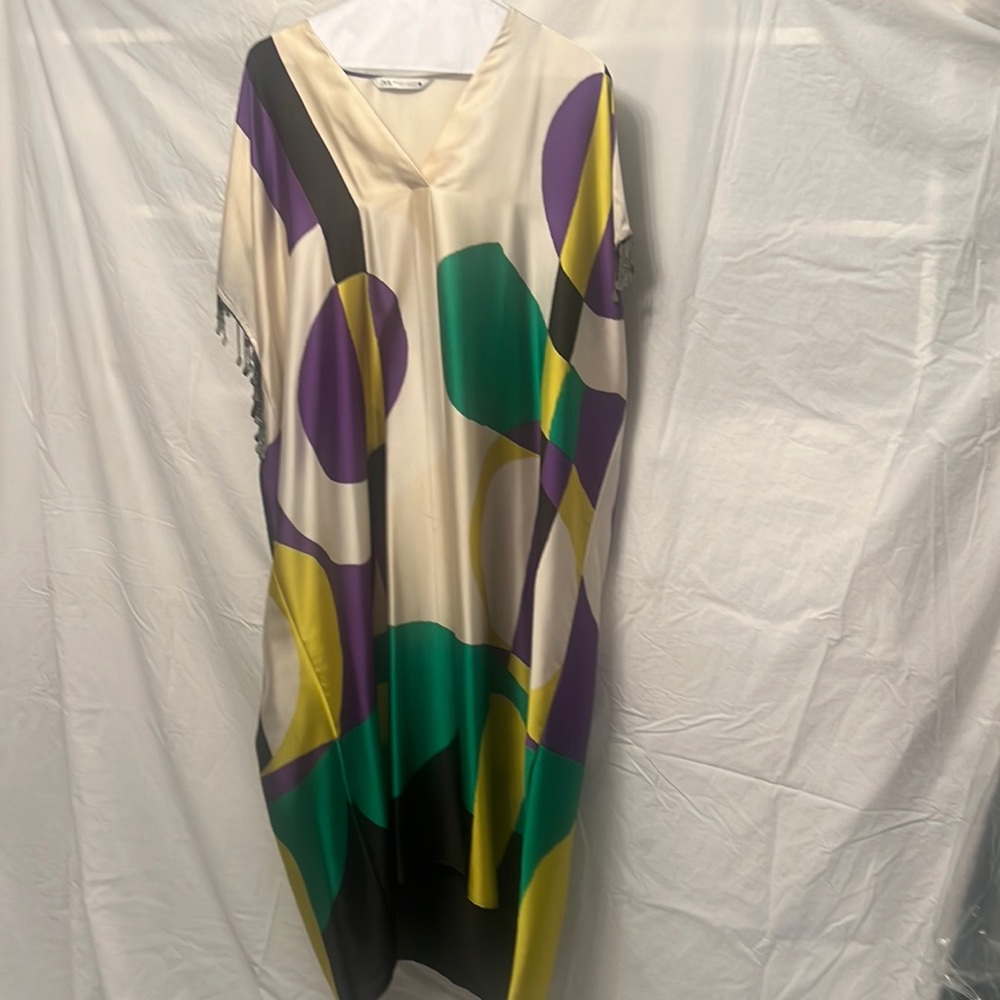 Fun dress.